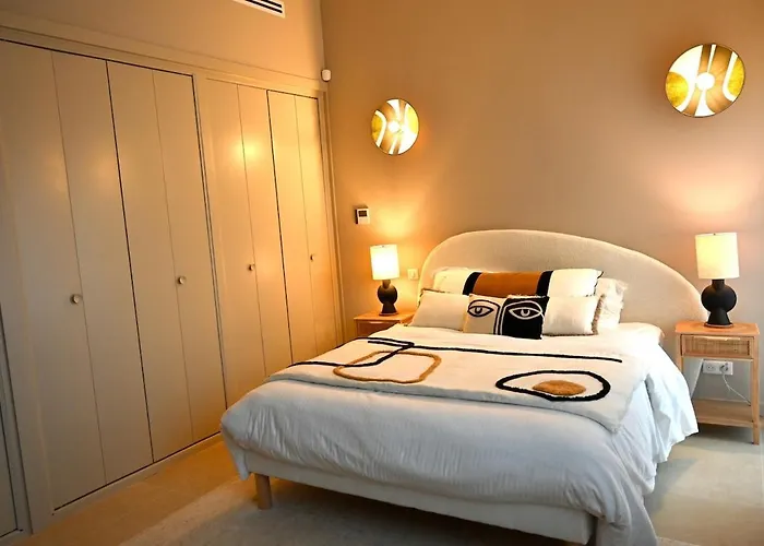 Villa Boucharel, Grande Piscine, A 10 Min A Pied De La Roquebrune-sur Argens