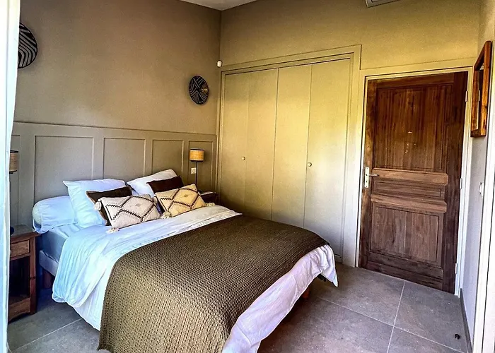 Boucharel, Grande Piscine, A 10 Min A Pied De La Roquebrune-sur Argens